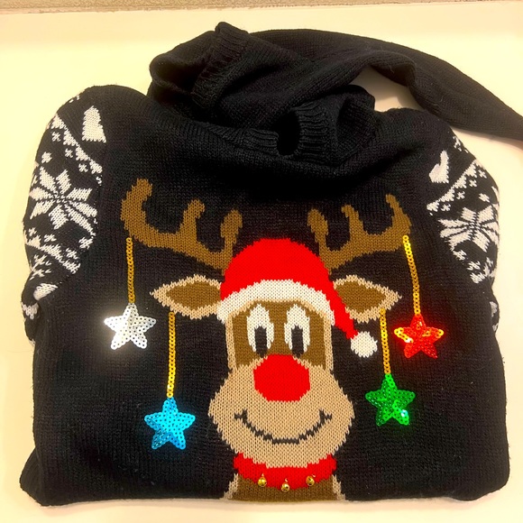 No boundaries in girls 👧  Christmas sweater - Picture 12 of 12